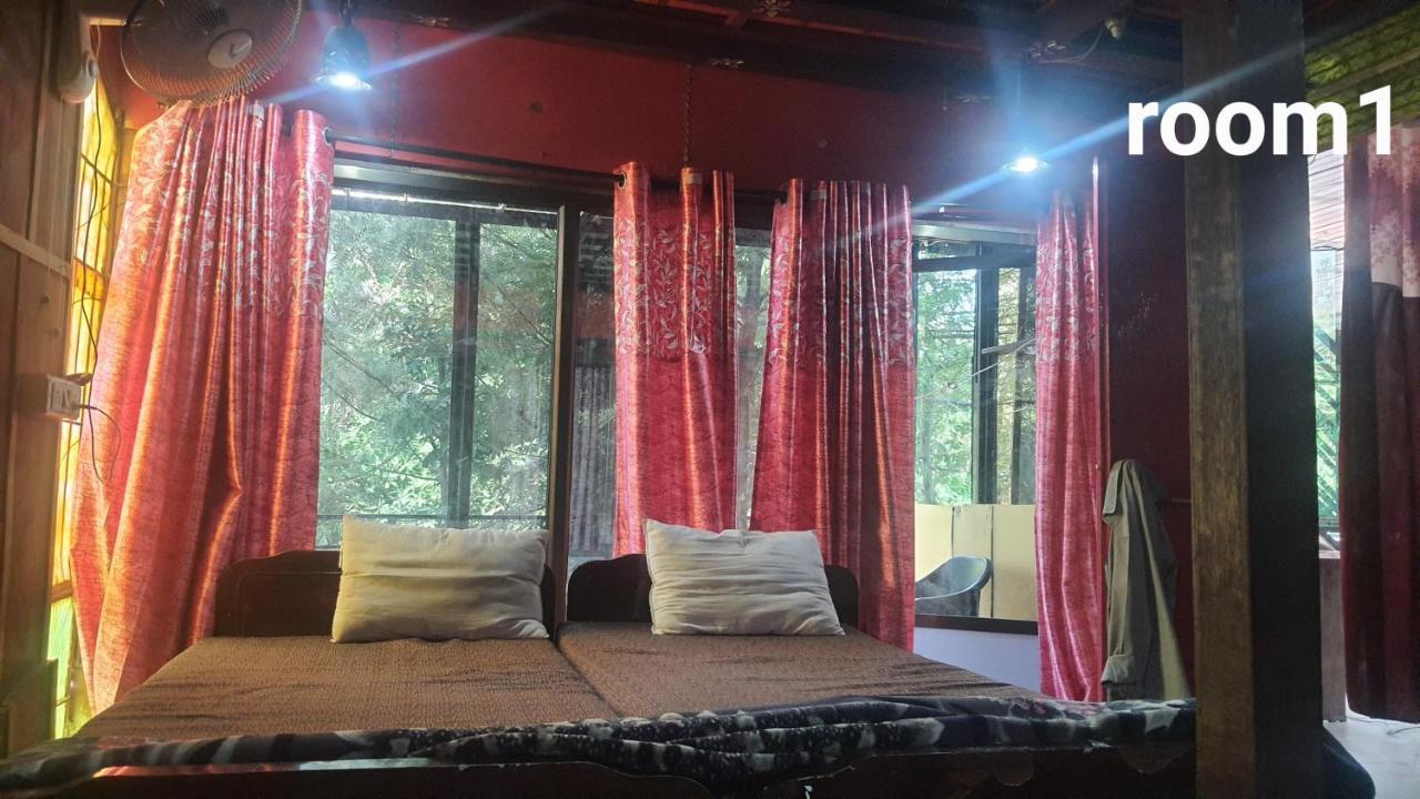 Amruta Homestays Chikhaldara エクステリア 写真