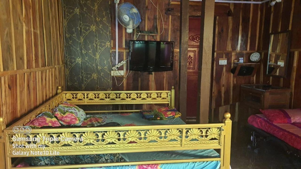 Amruta Homestays Chikhaldara エクステリア 写真